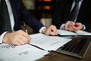 首頁-三方徵信社-政府立案合法徵信公司-刑民事律師推薦-合約保障雙方 (這是舊的) 4 律師進駐