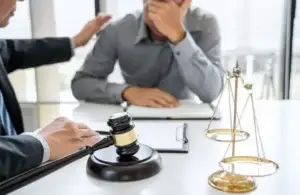 防範高利貸檢查表，顯示需要注意的警示信號